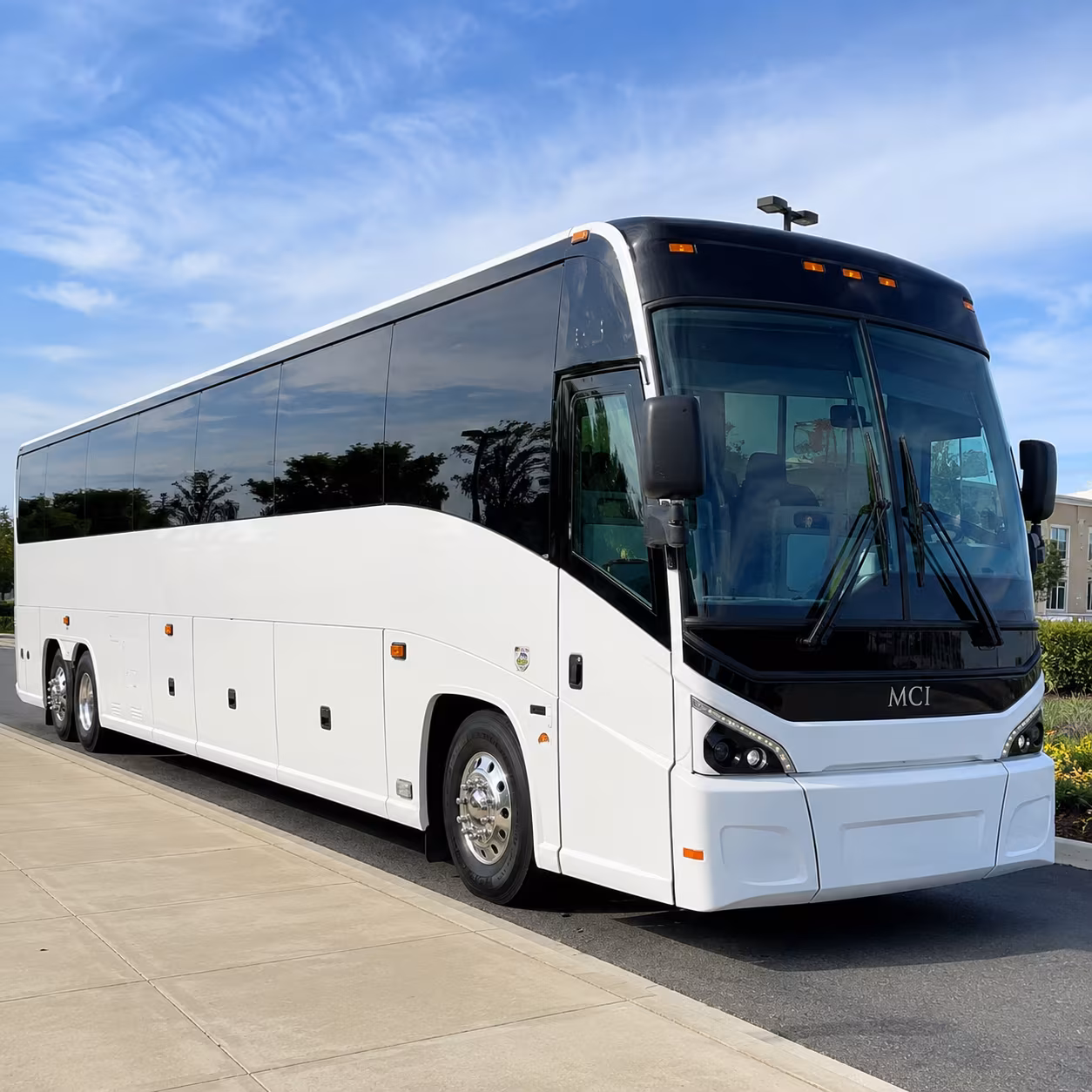 corporate shuttles between las cruces and el paso international airport