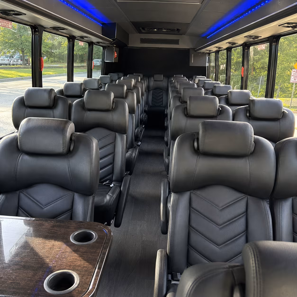 minibus rentals for weddings at stahmann farms and mesilla valley venues
